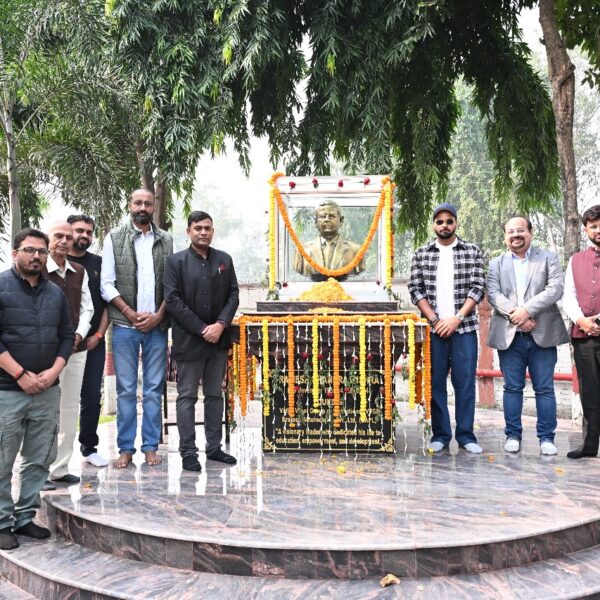 मेहनत और विकल्प ही सफलता की कुंजी! क्रिकेटर&hellip;